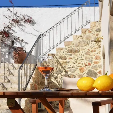 Maison Des Clementines Holiday home *