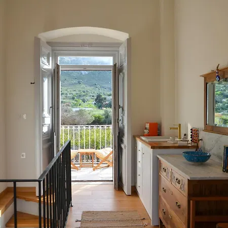 Maison Des Clementines Holiday home Vathis