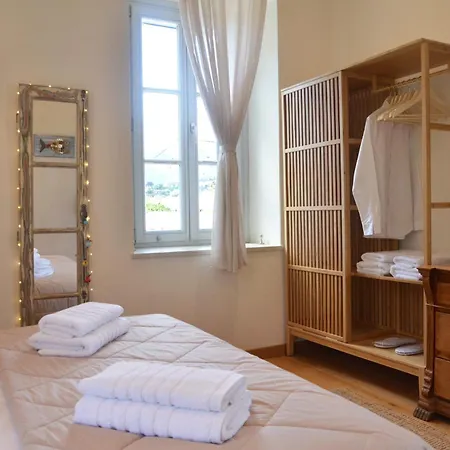 Holiday home Maison Des Clementines