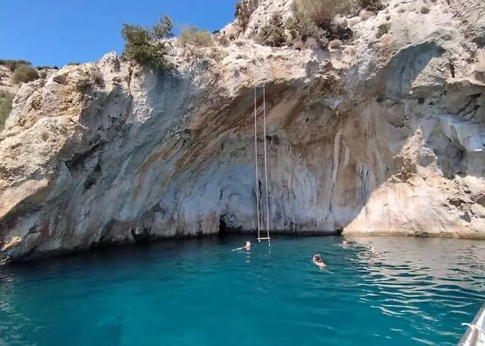 Дом отдыха Maison Des Clementines *