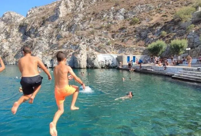 Maison Des Clementines Tatil Evi Vathis