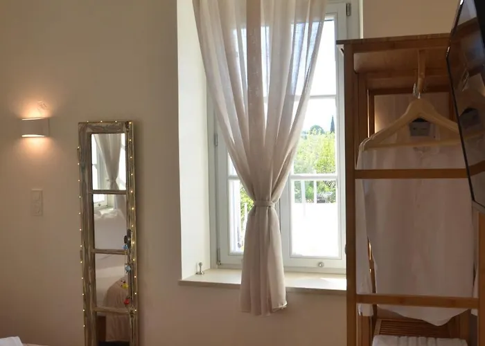 Maison Des Clementines Tatil Evi Vathis